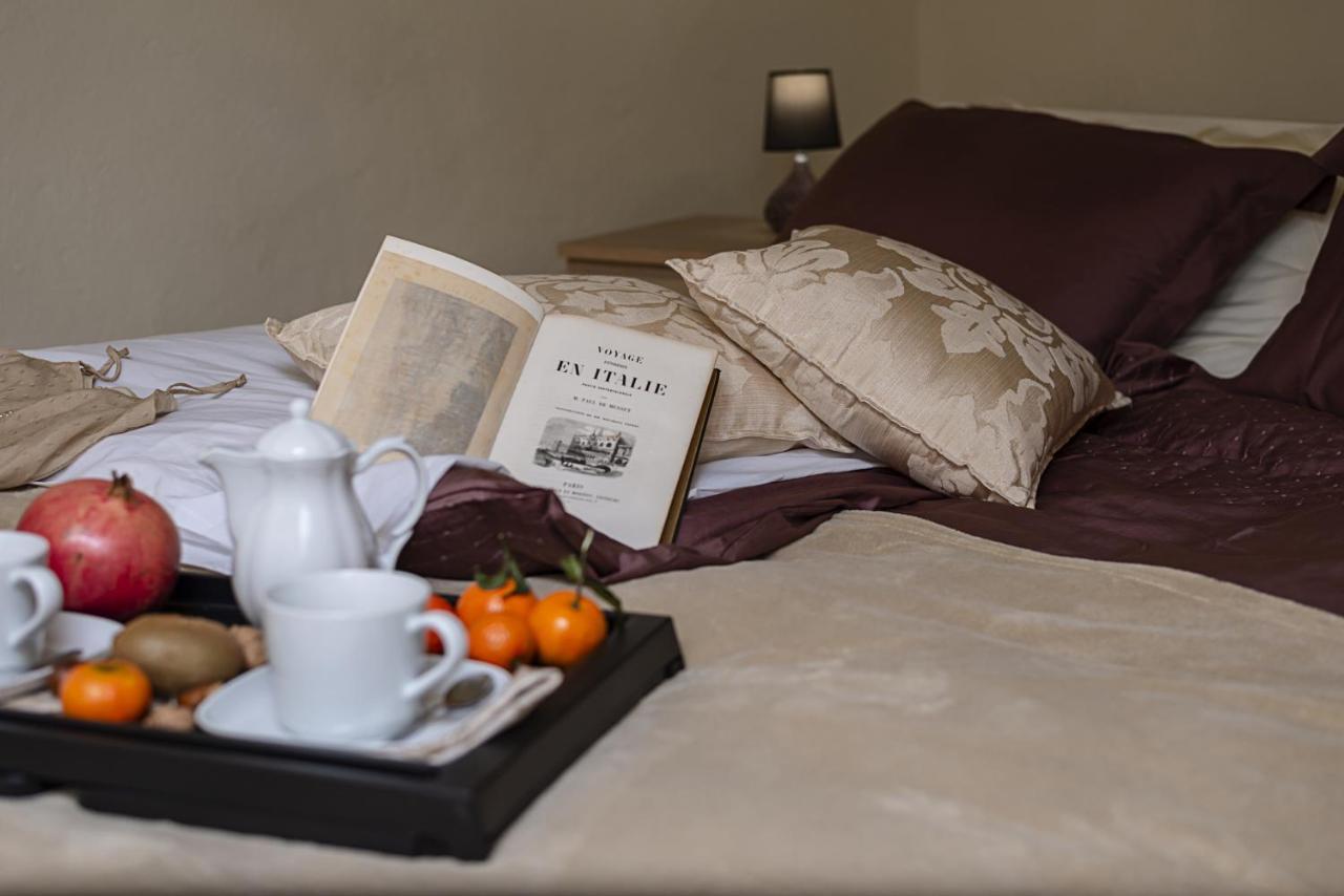 Borgo Agli Scudi Suite&Breakfast Campiglia Marittima Exterior foto