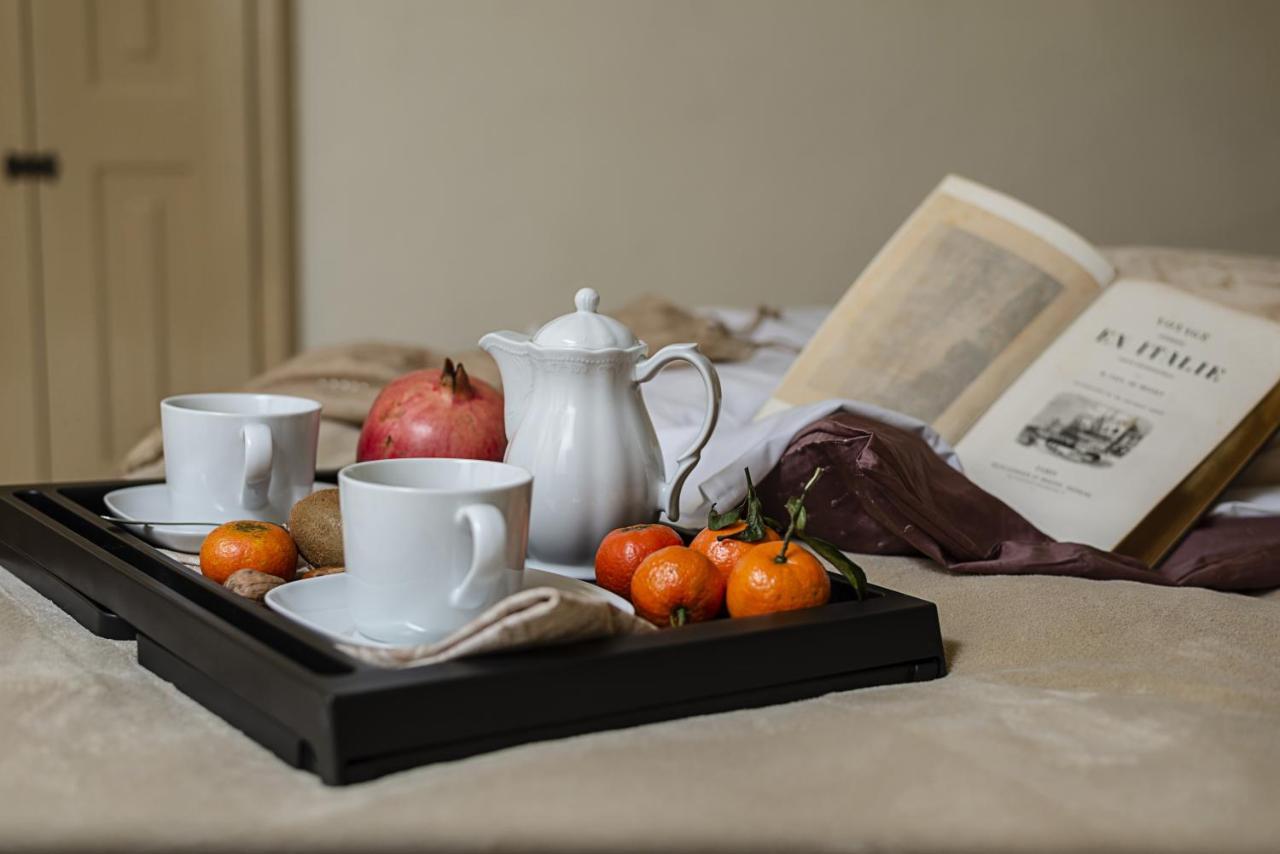 Borgo Agli Scudi Suite&Breakfast Campiglia Marittima Exterior foto
