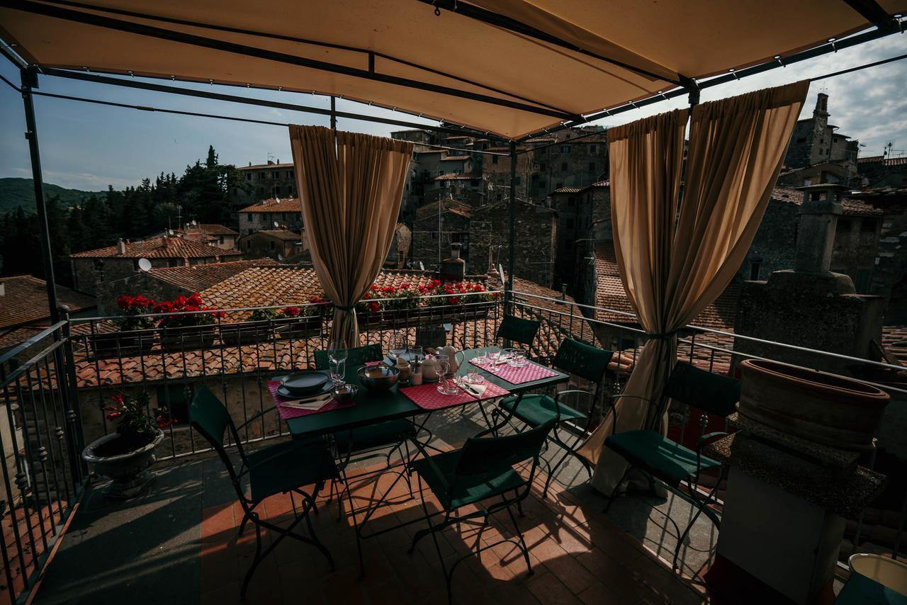 Borgo Agli Scudi Suite&Breakfast Campiglia Marittima Exterior foto